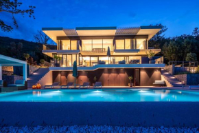 Villa Aura Caesar - 5 Bedroom villa - Ultra modern and luxurious - Stunning sea and town views